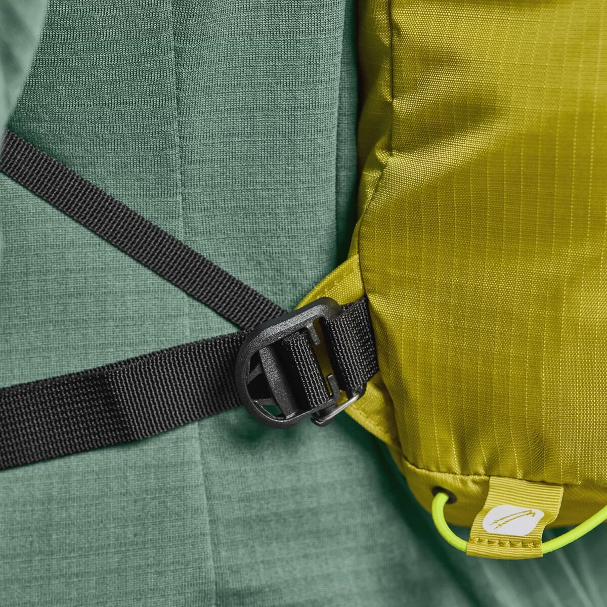 Ortovox Traverse Light 15L Daypack 2 Ortovox Traverse Light 15L Daypack - Image 2