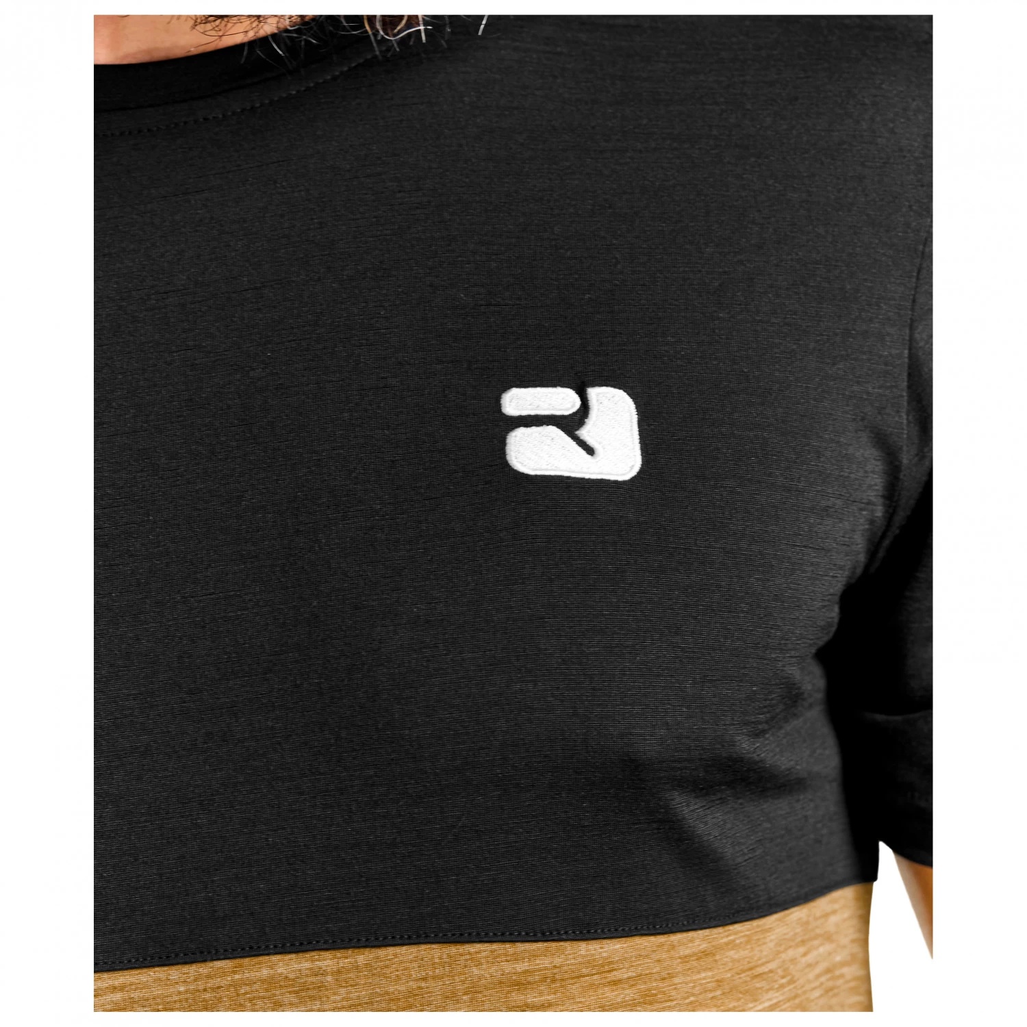 Ortovox 150 Cool Logo T-Shirt - Merino Shirt 4 Ortovox 150 Cool Logo T-Shirt - Merino Shirt - Image 4
