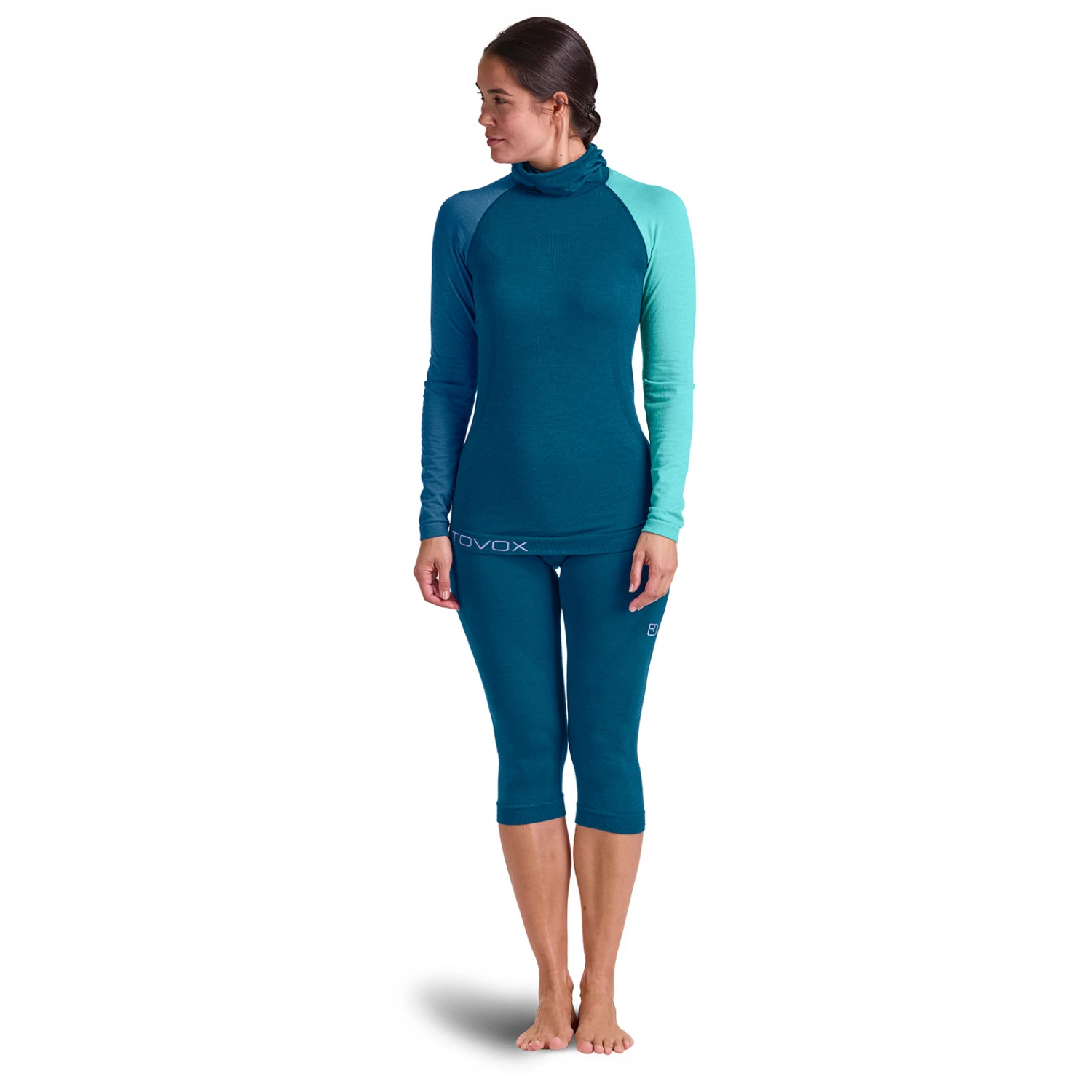 Ortovox Women's 120 Comp Light Hoody - Merino Base Layer 2 Ortovox Women's 120 Comp Light Hoody - Merino Base Layer - Image 2